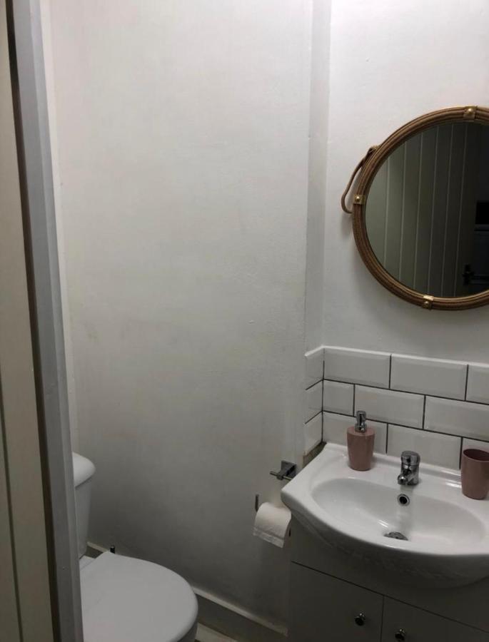 Appartamento Fabulous Flat In Heart Of Londra
